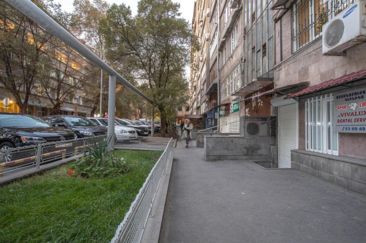 Stay Inn Apartments Near Northern Avenue Erivan Exterior foto